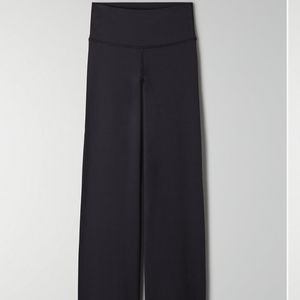 TNA AIRTZIA flared leggings